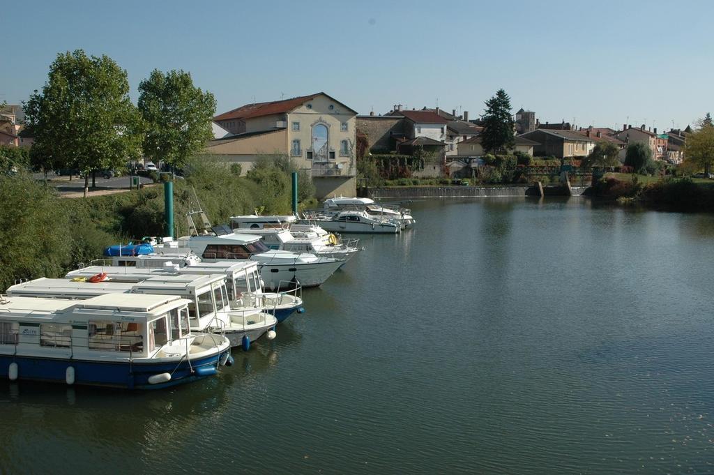 Bed and Breakfast Le Jardin De La Reyssouze Gorrevod Exterior foto